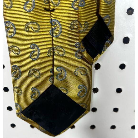 Brooks Brothers tie - Picture 5 of 5